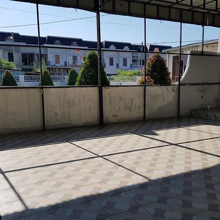Oyo 93162 Cempaka Syariah Medan Exterior foto