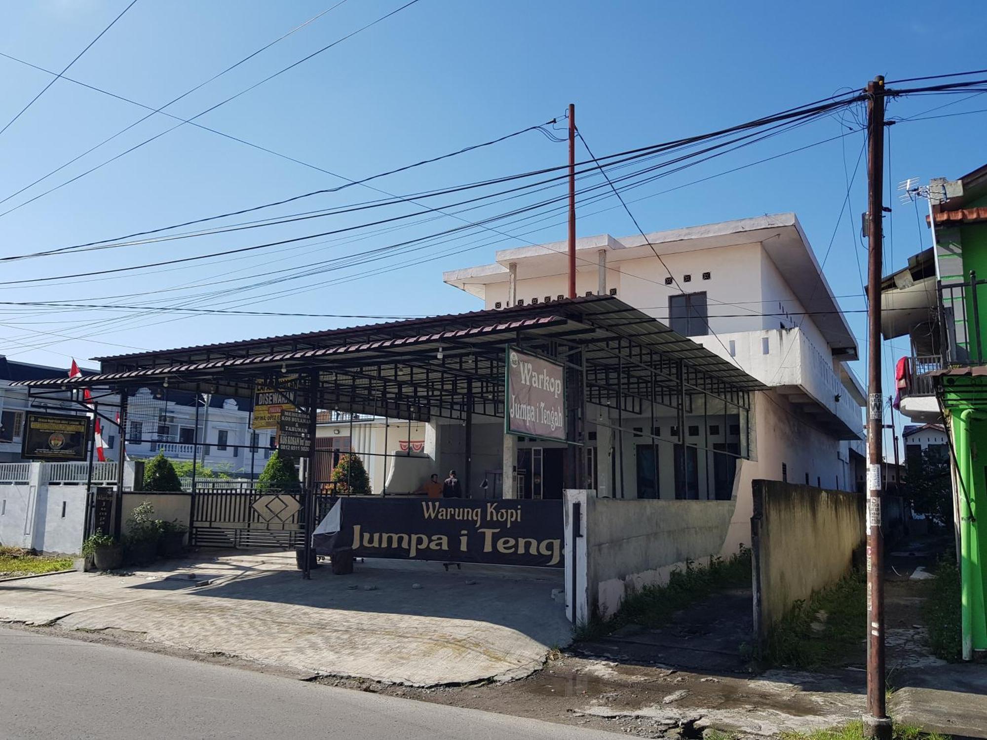 Oyo 93162 Cempaka Syariah Medan Exterior foto