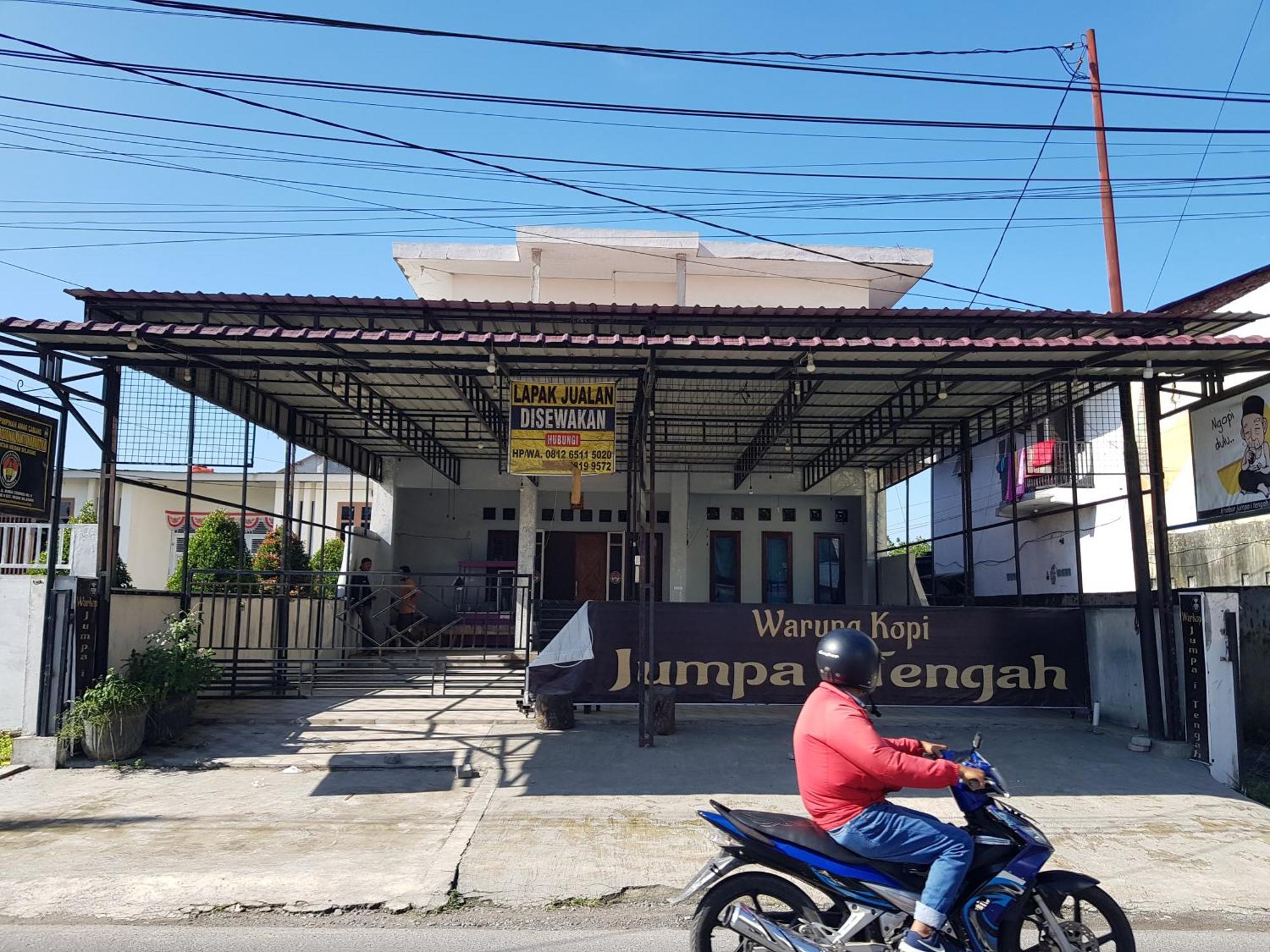 Oyo 93162 Cempaka Syariah Medan Exterior foto